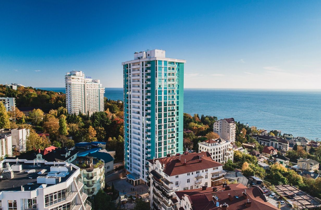 Белый Дворец (White Palace)